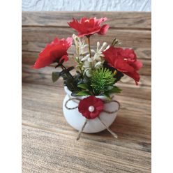 Csuporba piros csokor